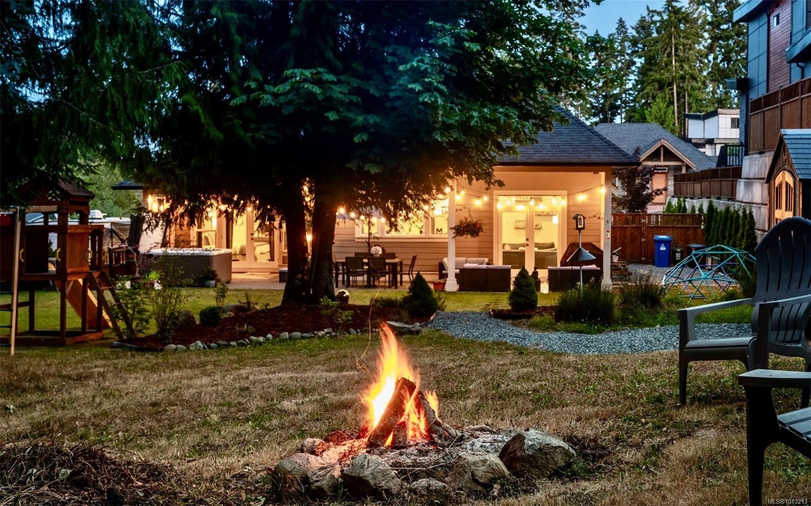 856 Hayden Pl, Mill Bay, BC