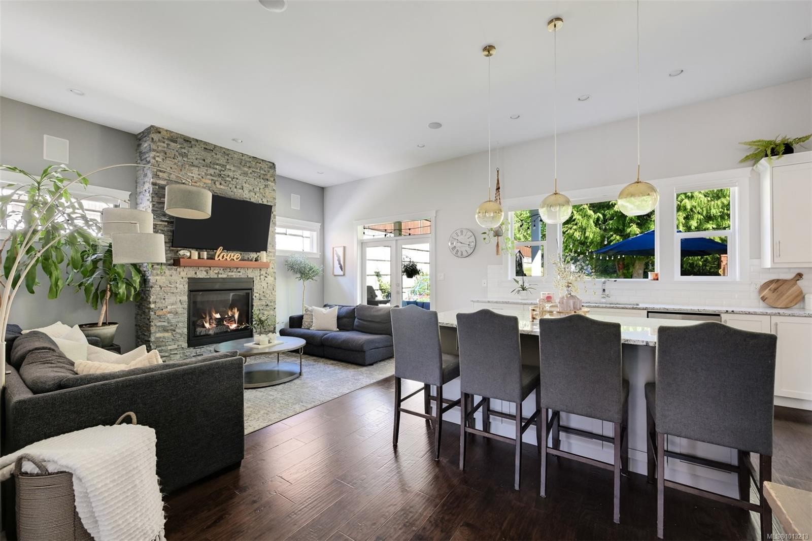 856 Hayden Pl, Mill Bay, BC