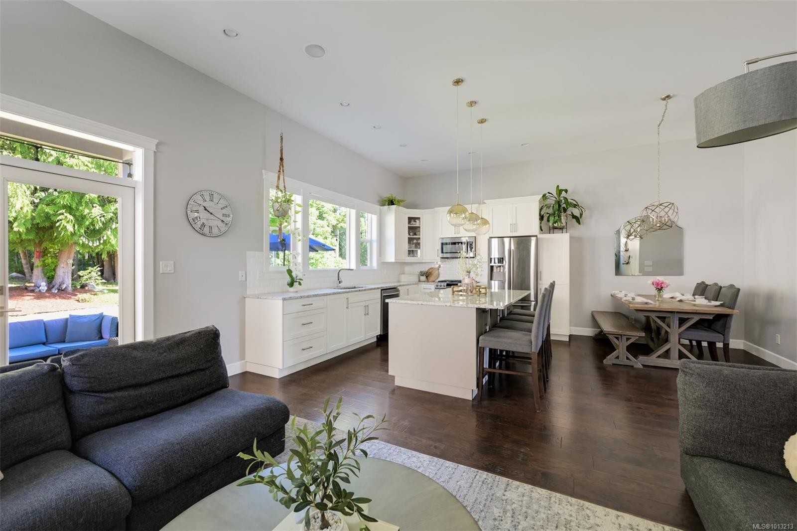 856 Hayden Pl, Mill Bay, BC