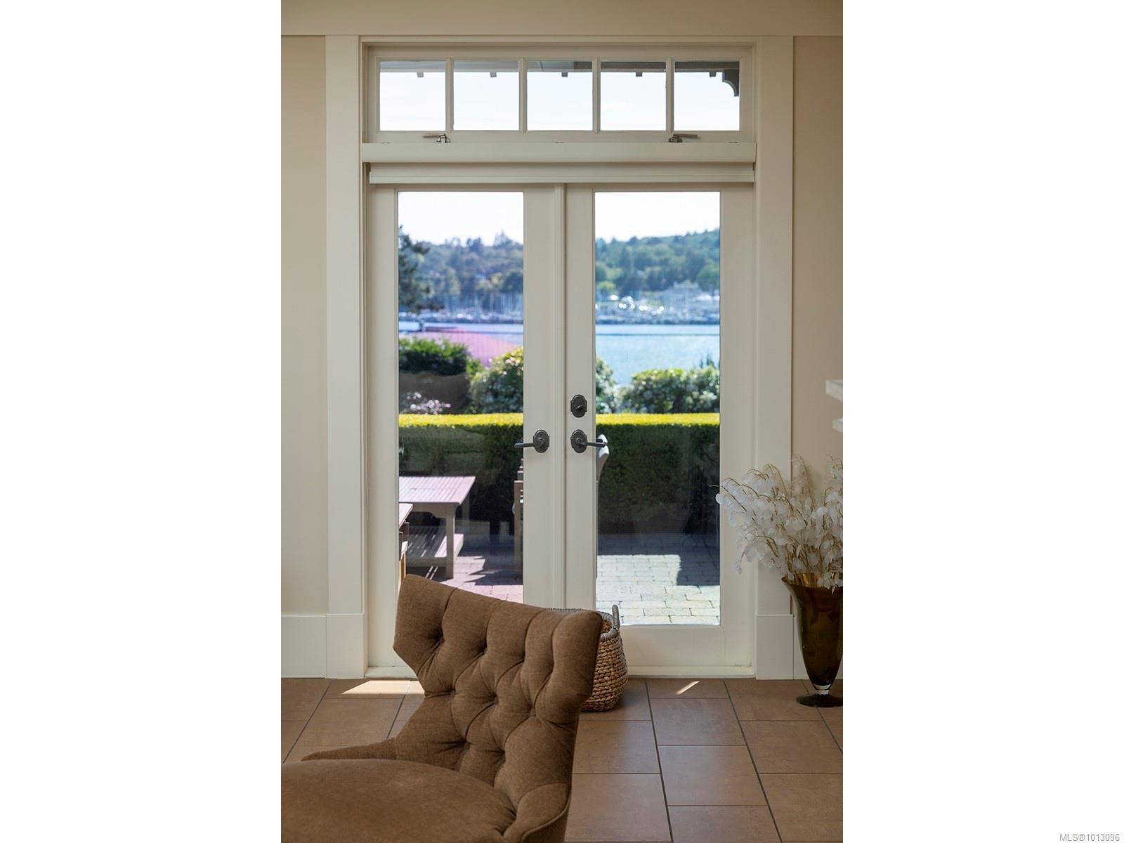 2766 Sea View Rd, Saanich, BC