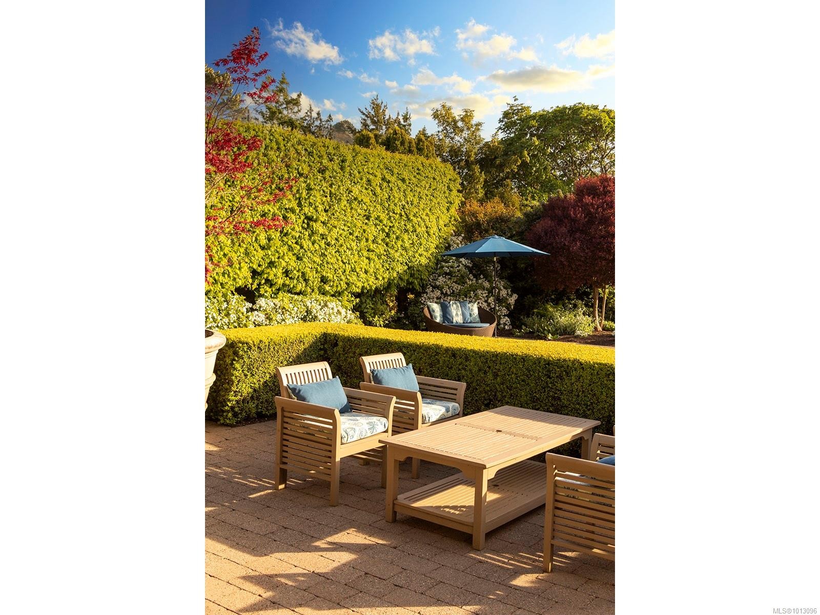 2766 Sea View Rd, Saanich, BC