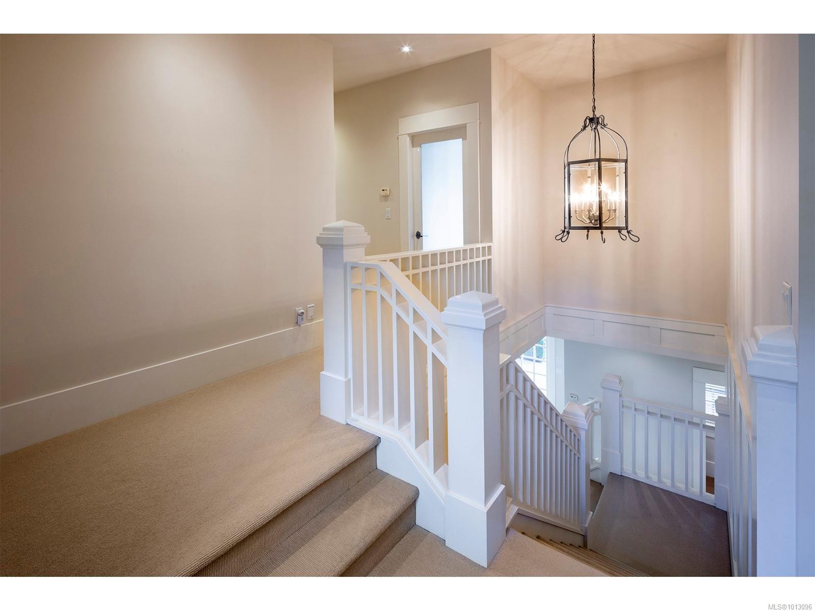 2766 Sea View Rd, Saanich, BC