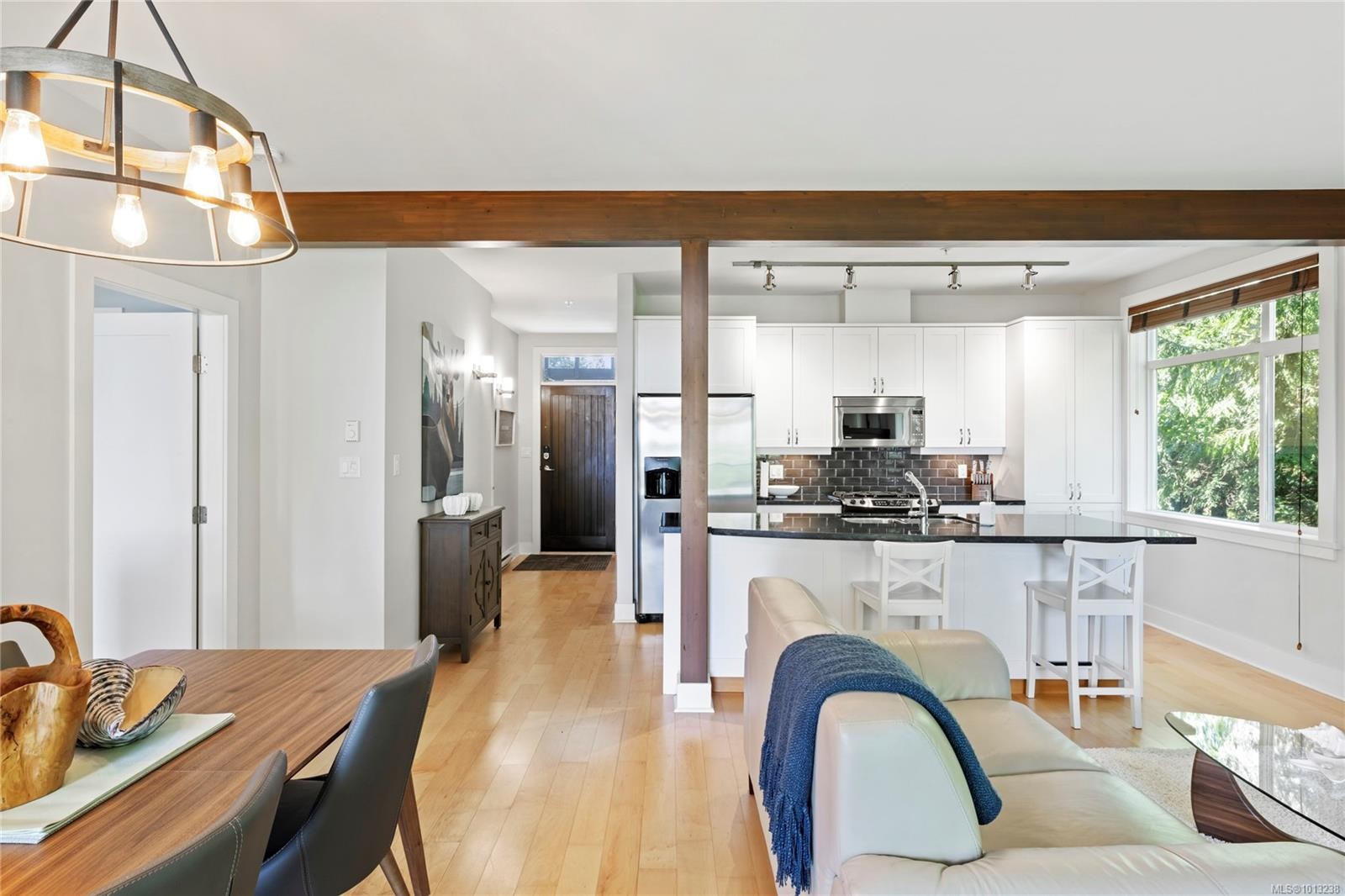 32-1059 Tanglewood Pl, Parksville, BC - Indoor