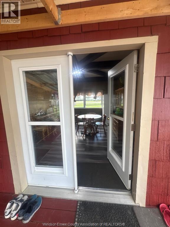 830 Talbot Road, Wheatley, ON - Outdoor With Exterior