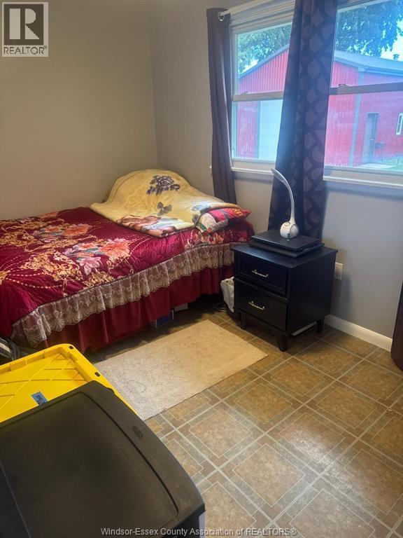 830 Talbot Road, Wheatley, ON - Indoor Photo Showing Bedroom