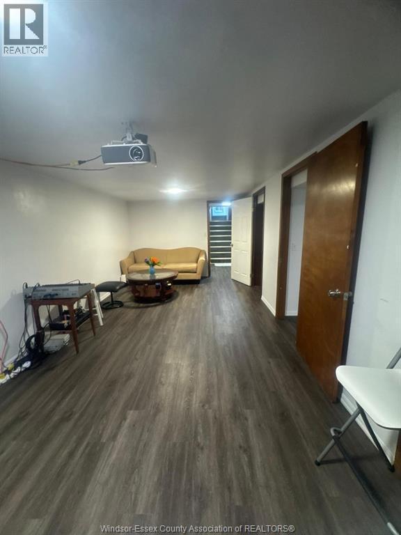 830 Talbot Road, Wheatley, ON - Indoor Photo Showing Other Room