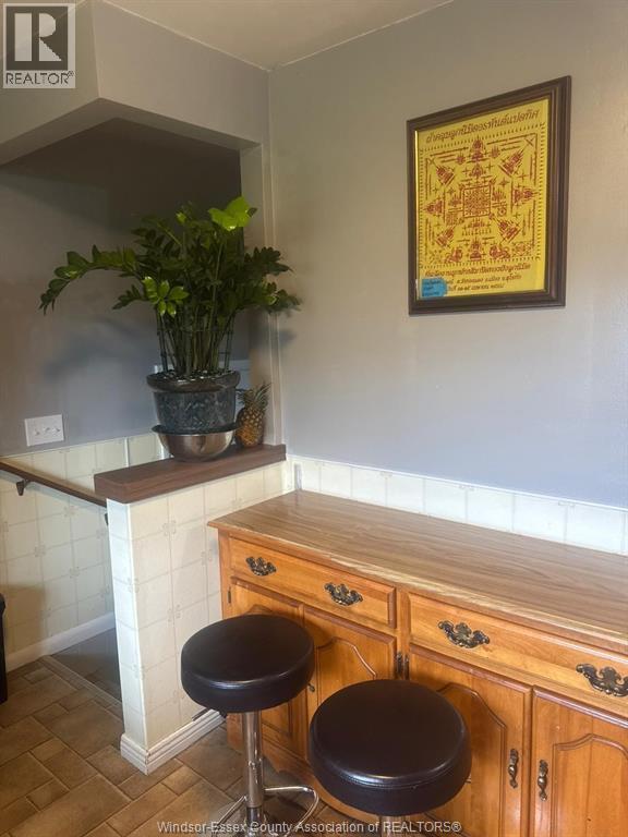 830 Talbot Road, Wheatley, ON - Indoor Photo Showing Other Room