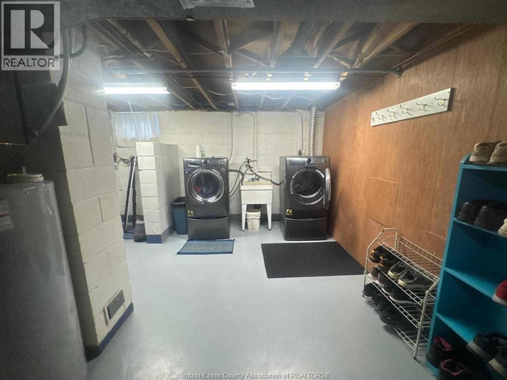 830 Talbot Road, Wheatley, ON - Indoor Photo Showing Basement