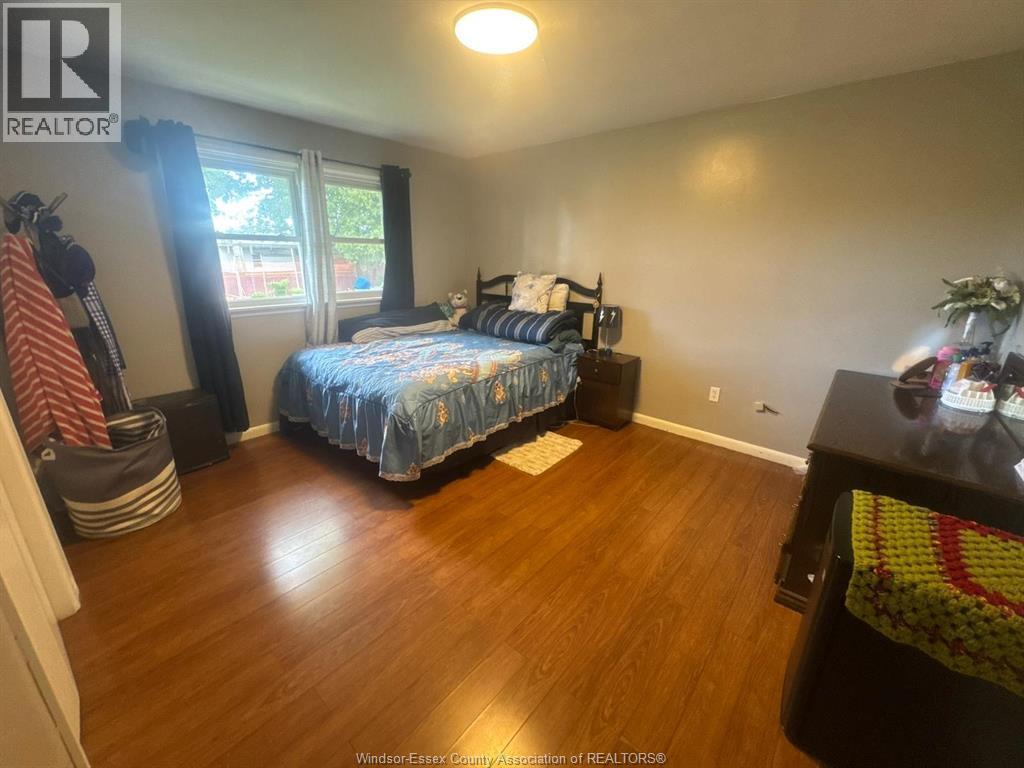 830 Talbot Road, Wheatley, ON - Indoor Photo Showing Bedroom
