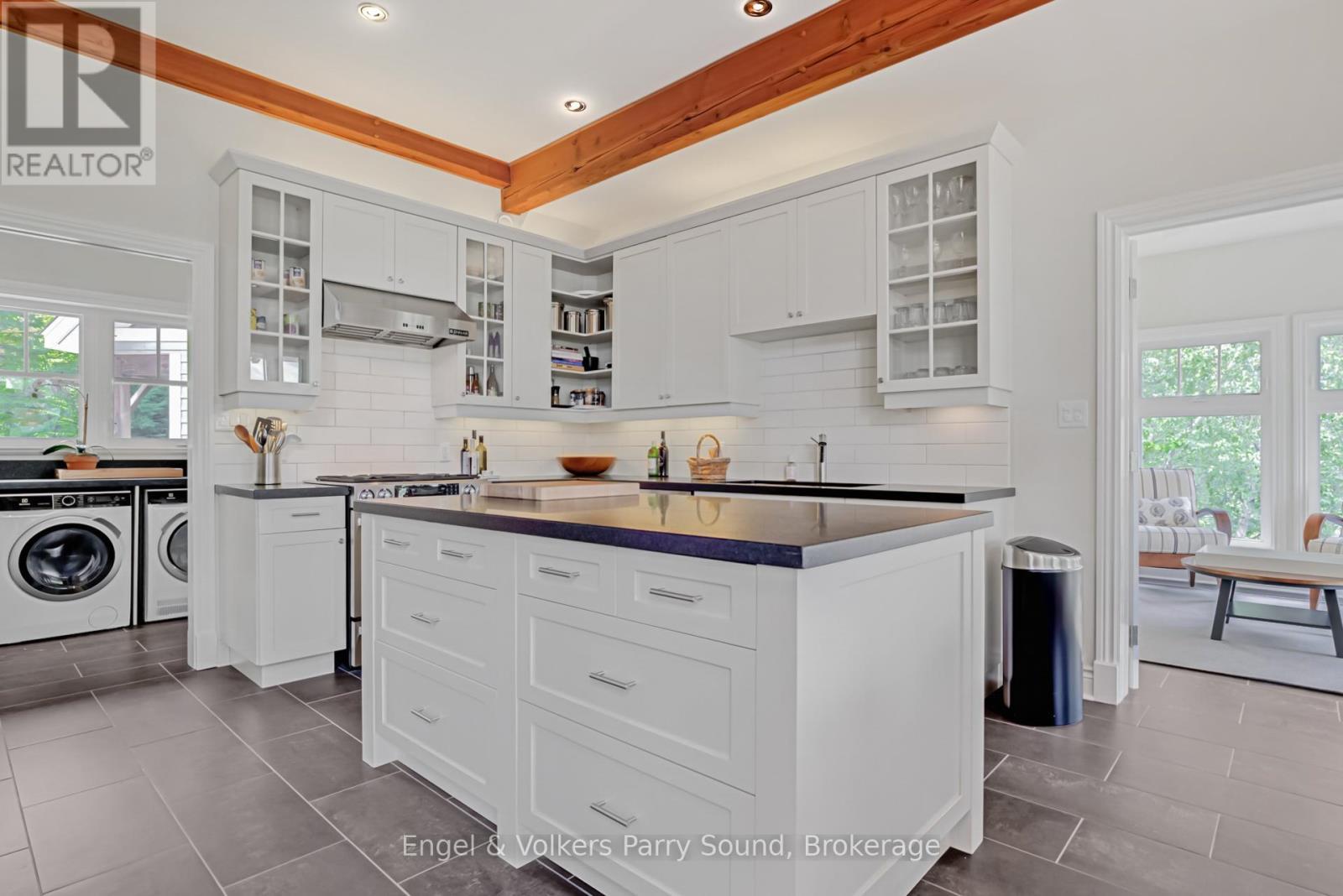 22 Beacon Point Drive, Carling, ON - Indoor