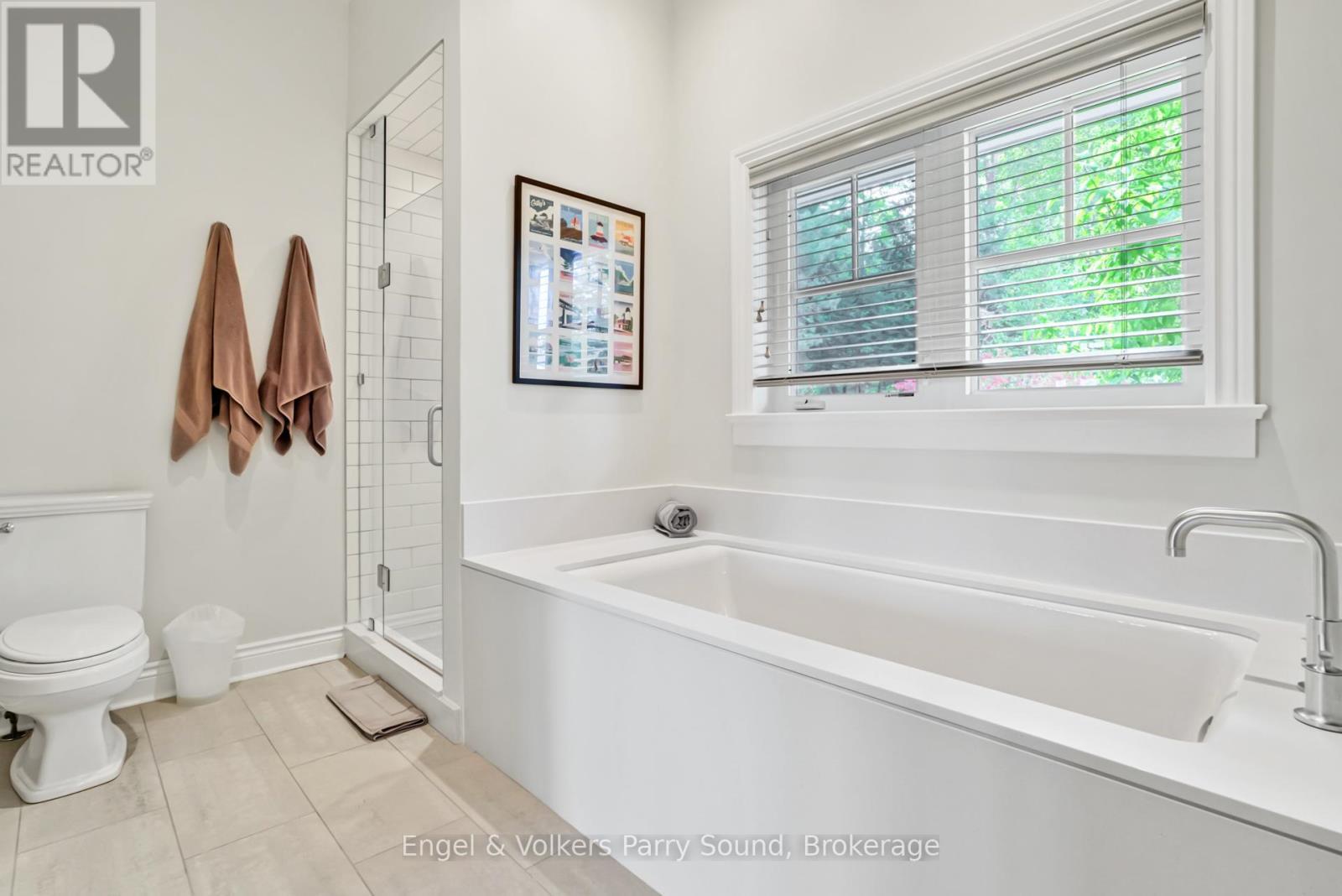 22 Beacon Point Drive, Carling, ON - Indoor Photo Showing Bathroom