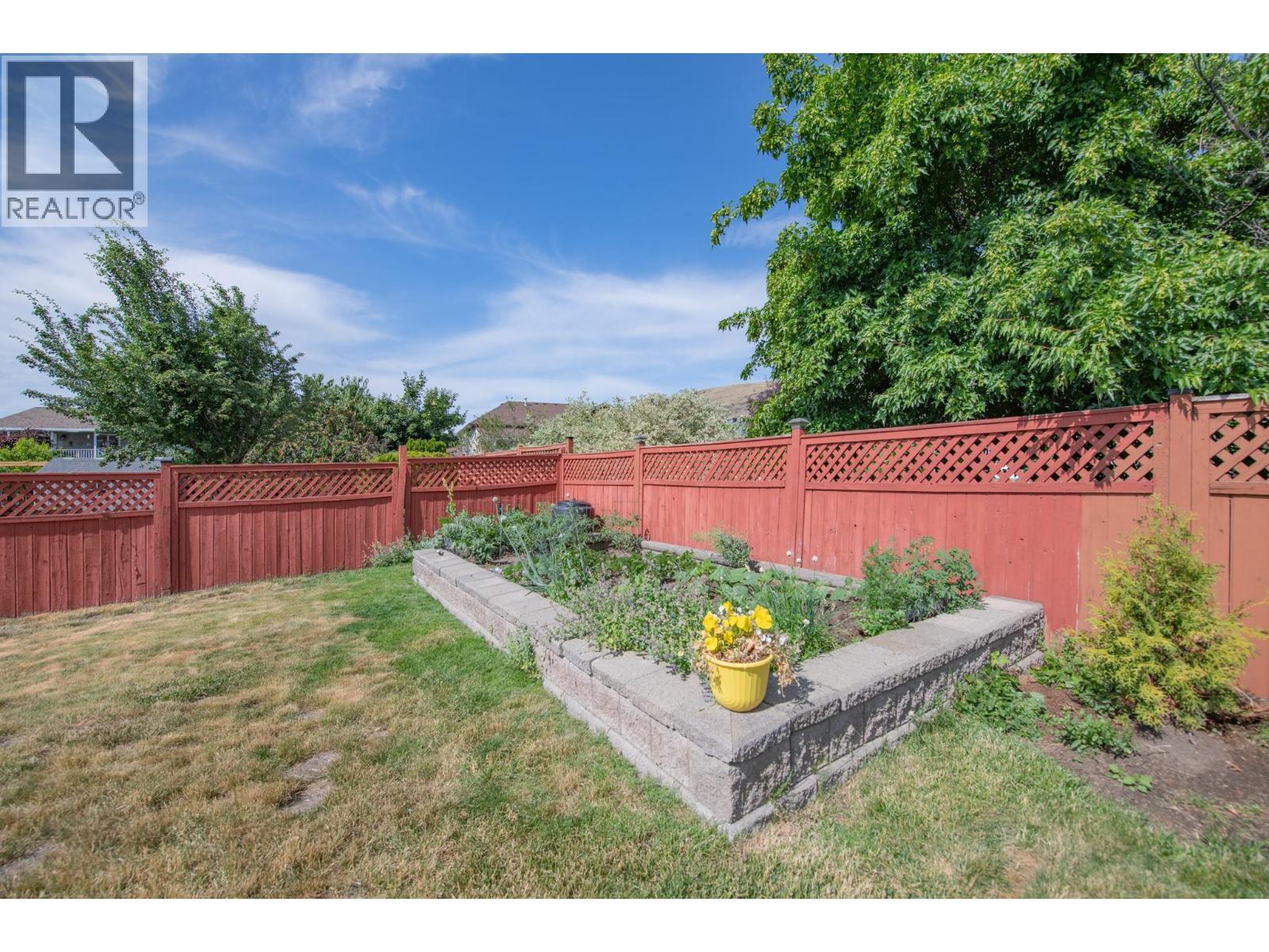 8841 Michael Drive, Coldstream, BC - Outdoor