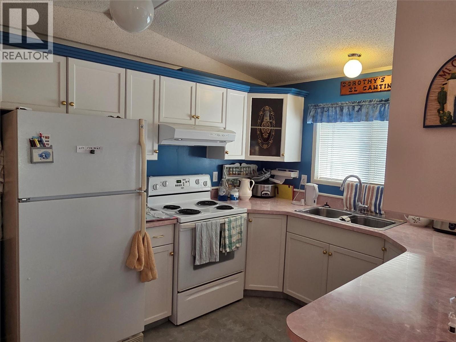 3455 Highway 3 Unit# 16, Keremeos, BC