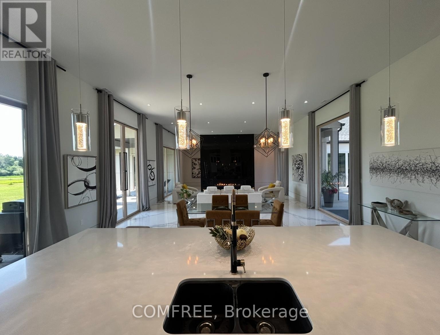 4252 Burnside Line, Severn, ON - Indoor