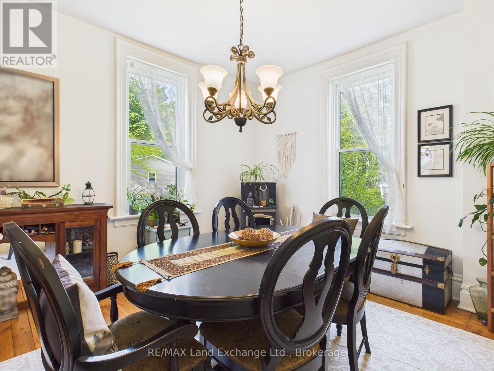 20 Queen Street, Huron-Kinloss, ON - Indoor Photo Showing Dining Room