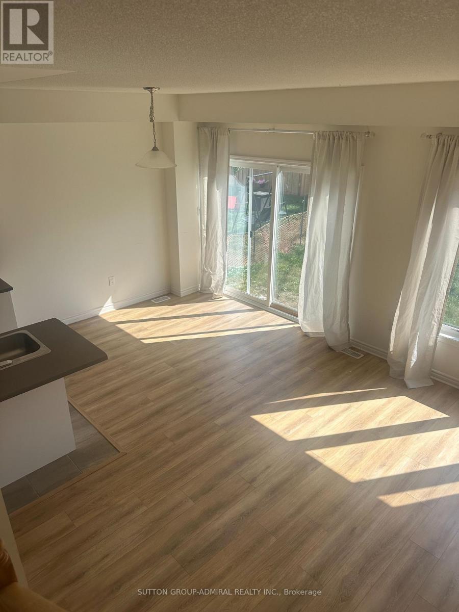 16 Dunes D Drive, Wasaga Beach, ON - Indoor Photo Showing Other Room