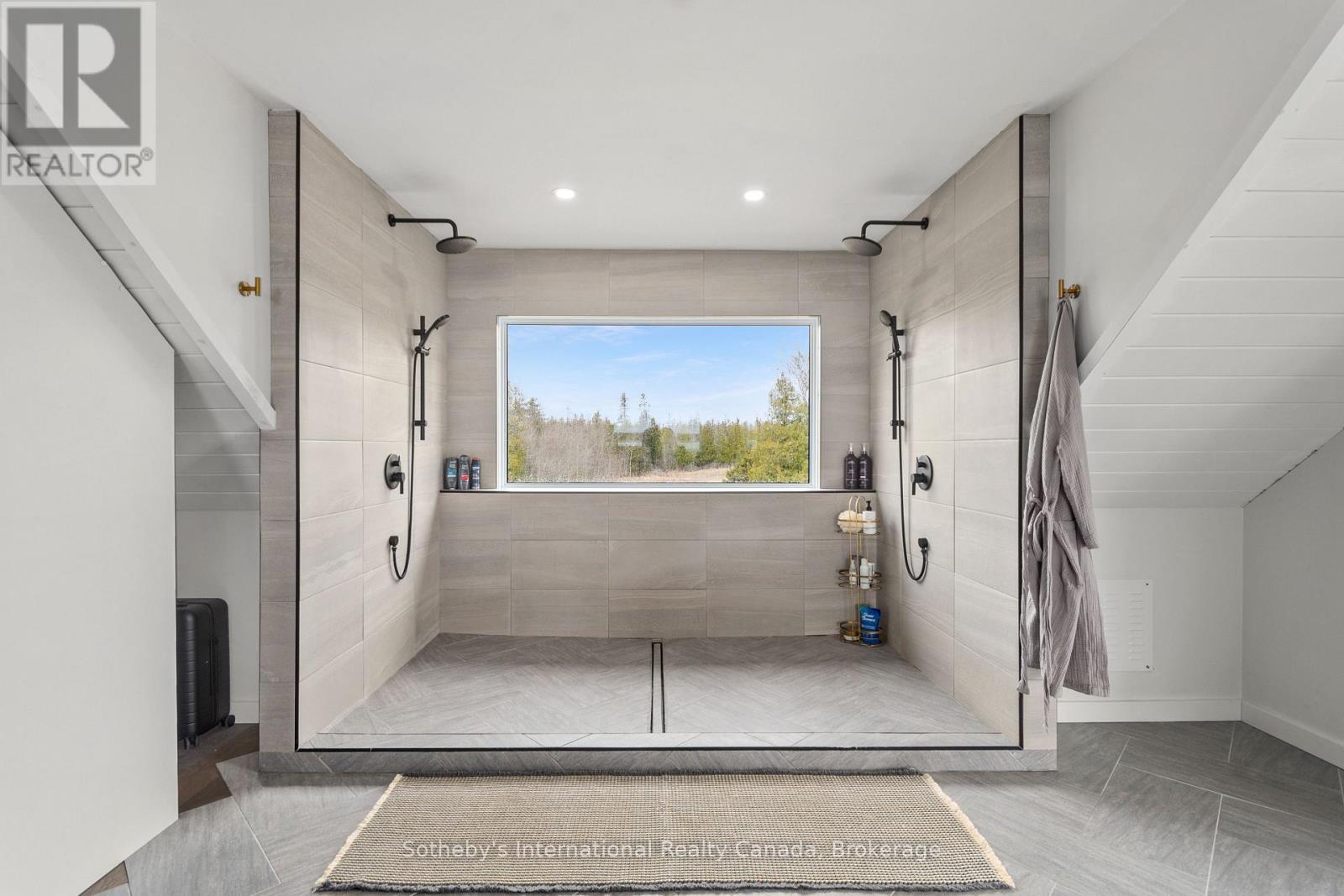 191-221 Pennie Avenue, Tehkummah, ON