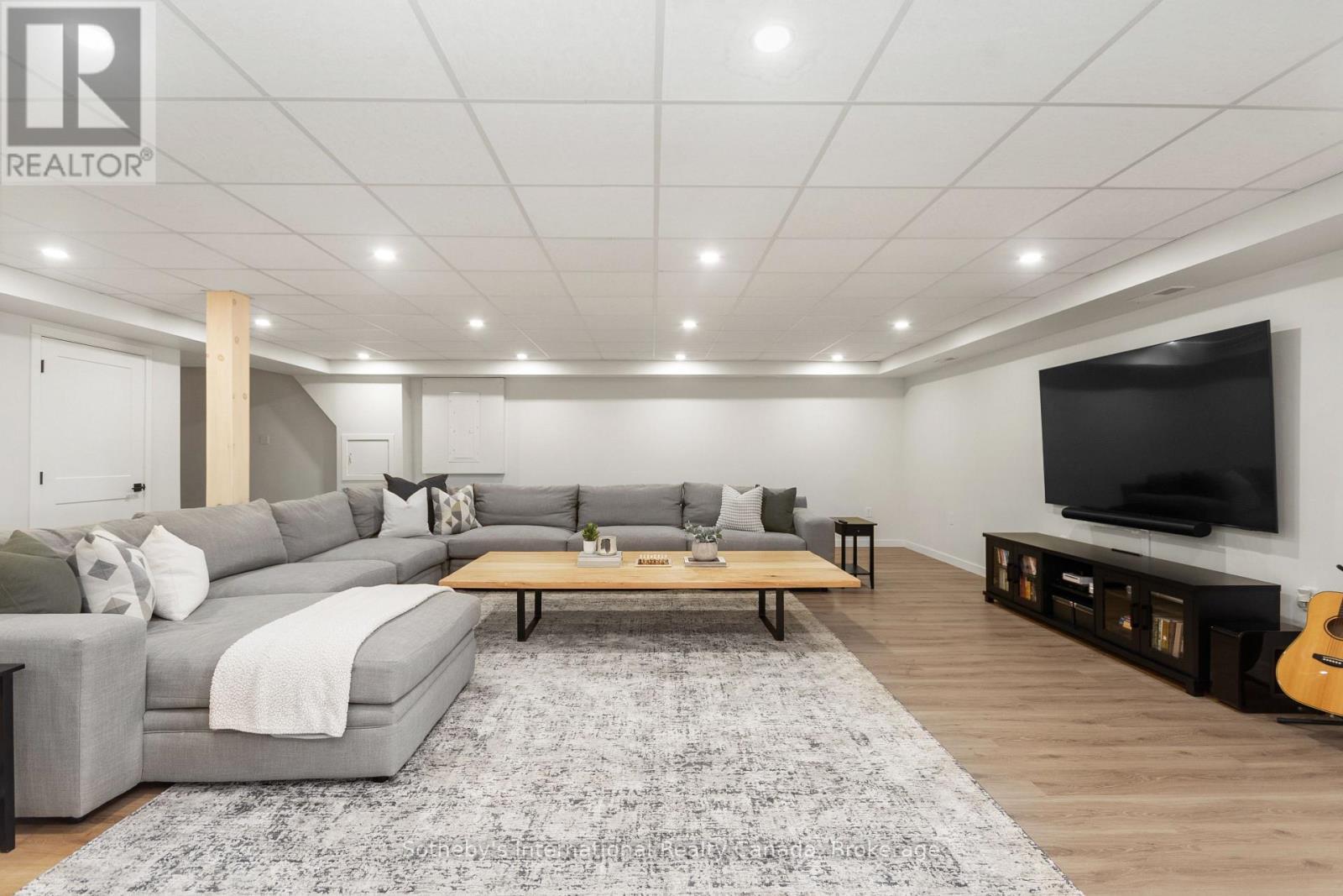 191-221 Pennie Avenue, Tehkummah, ON