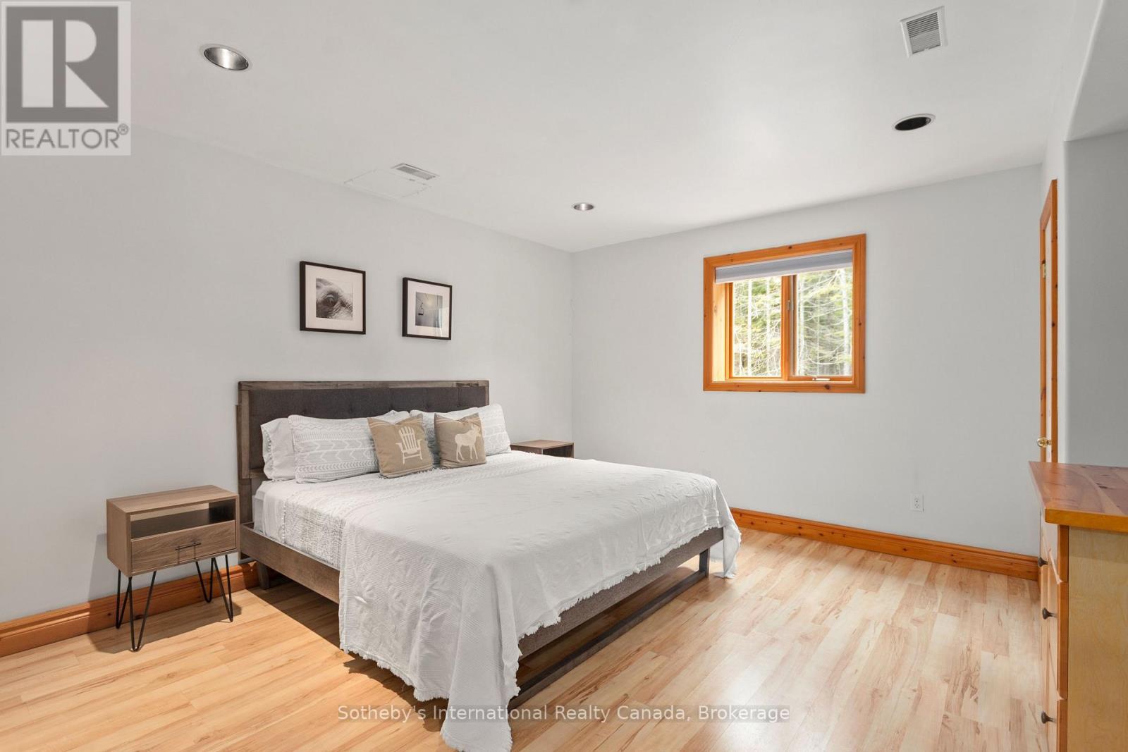 191-221 Pennie Avenue, Tehkummah, ON