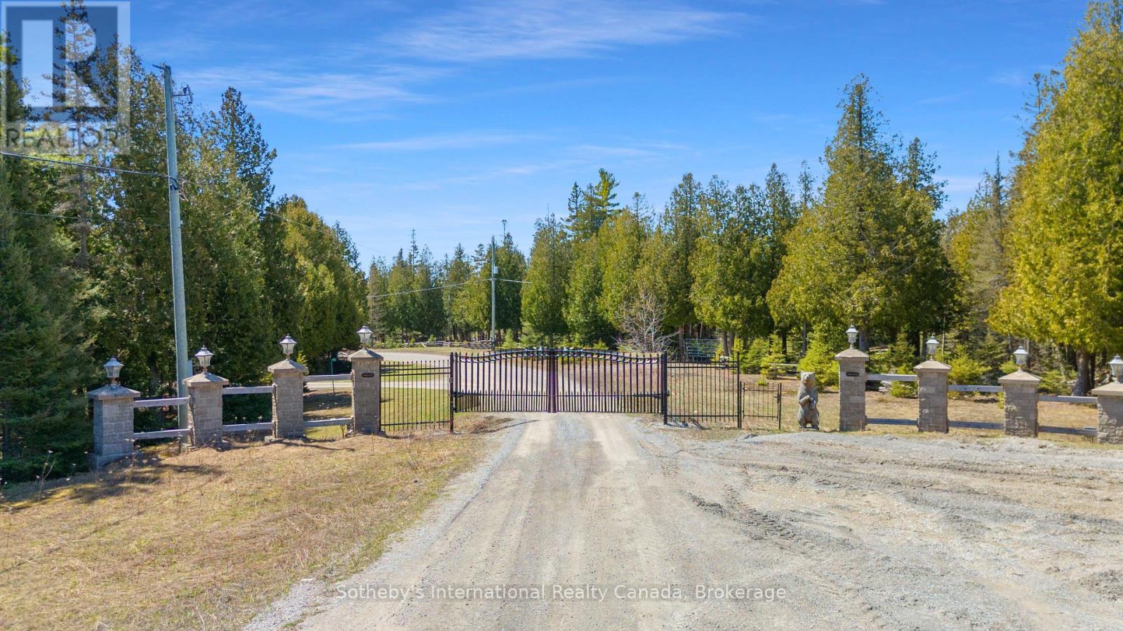 191-221 Pennie Avenue, Tehkummah, ON