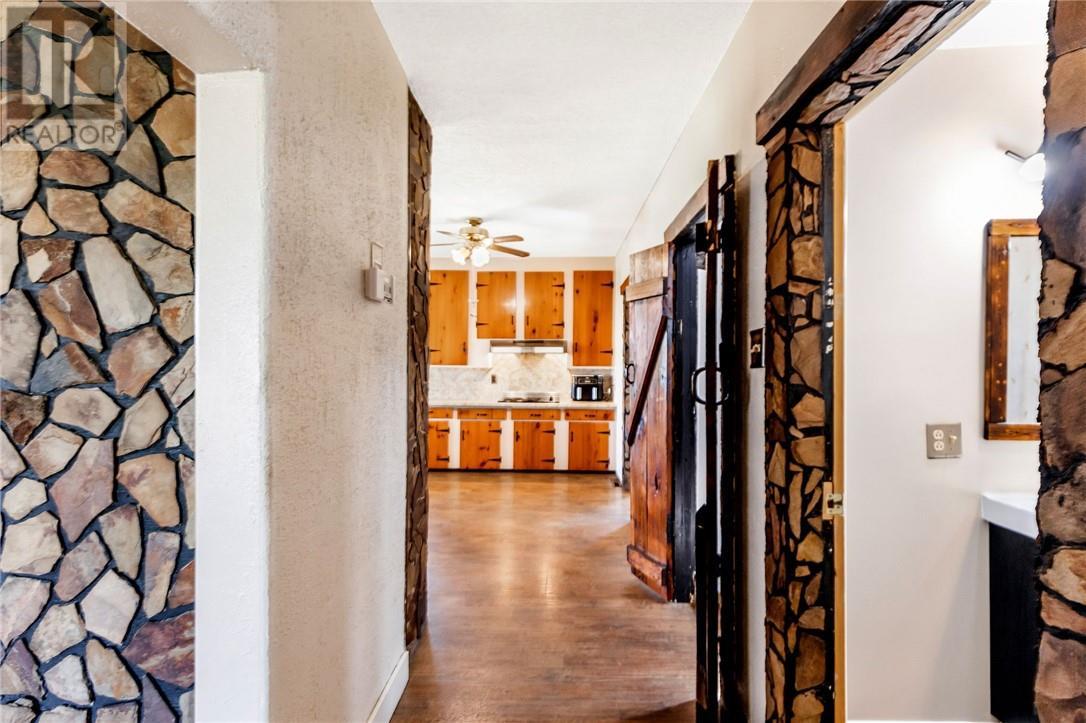 3201 Main Street, Blezard Valley, ON - Indoor Photo Showing Other Room