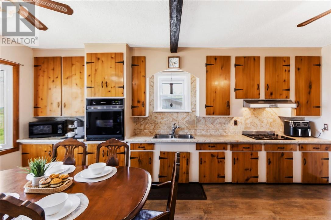 3201 Main Street, Blezard Valley, ON - Indoor