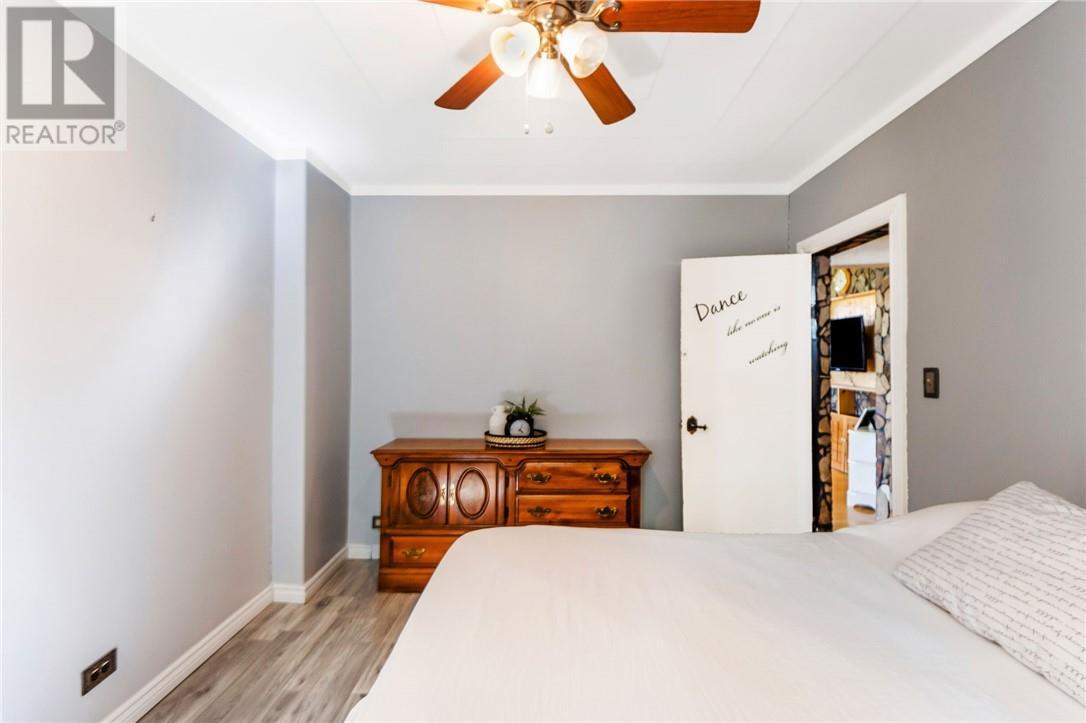 3201 Main Street, Blezard Valley, ON - Indoor Photo Showing Bedroom