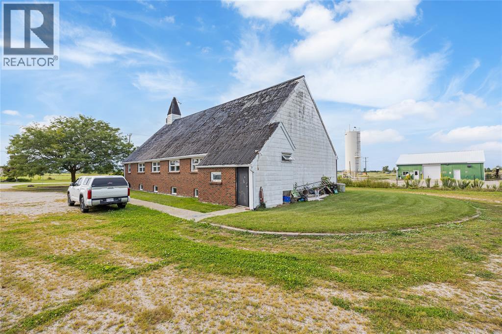 7884 Rawlings Road, Lambton Shores, ON
