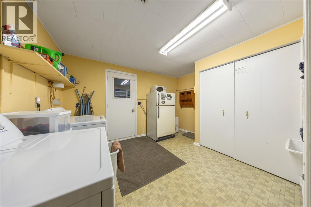 7884 Rawlings Road, Lambton Shores, ON