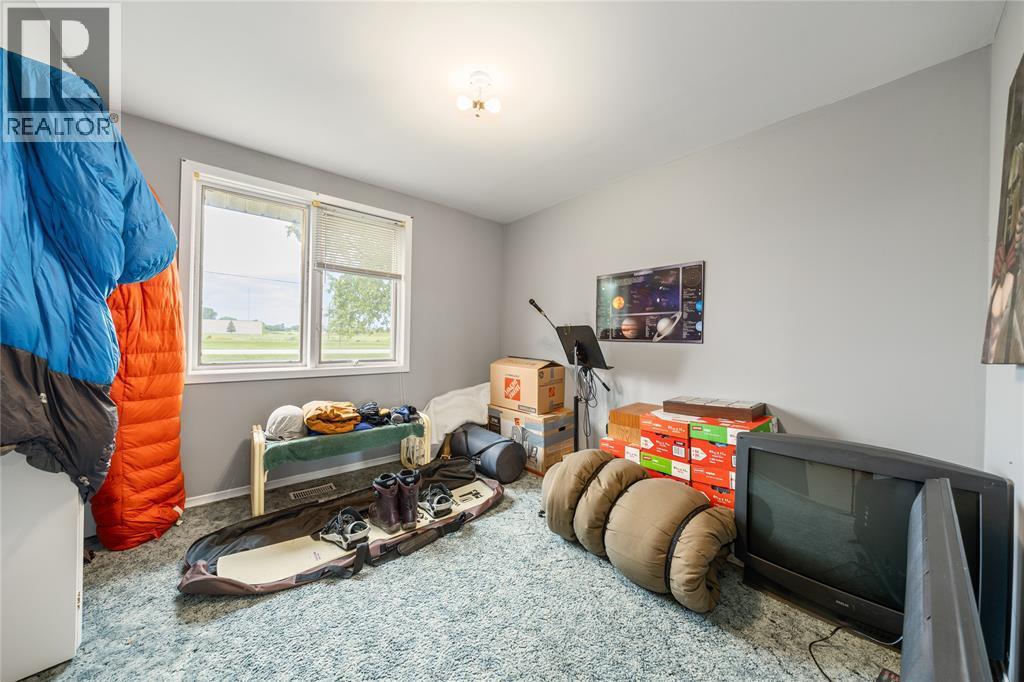 7884 Rawlings Road, Lambton Shores, ON