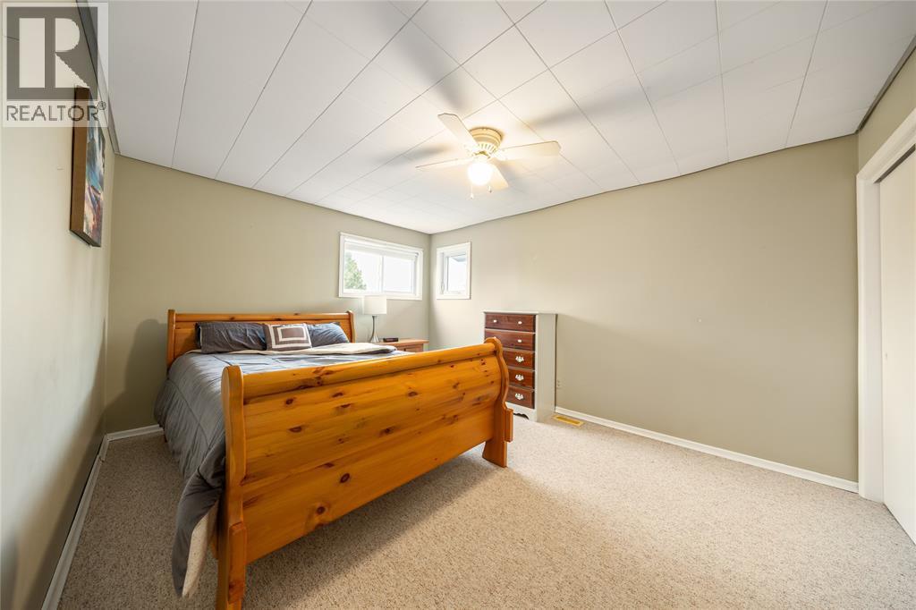 7884 Rawlings Road, Lambton Shores, ON