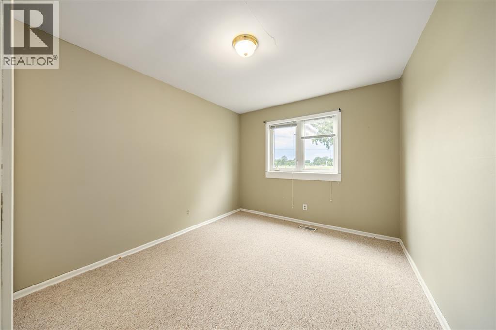 7884 Rawlings Road, Lambton Shores, ON