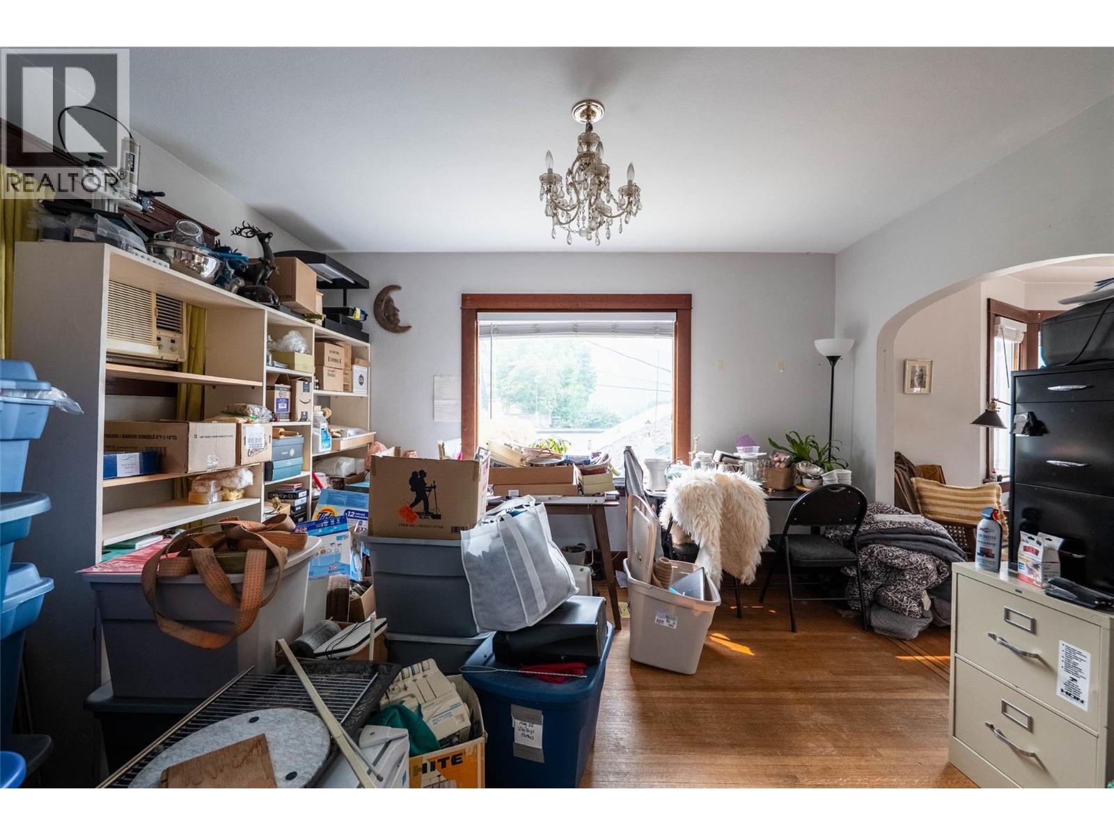 220-222 Vernon Street, Nelson, BC - Indoor