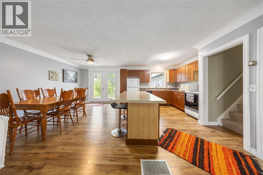 7884 Rawlings Road, Lambton Shores, ON - Indoor