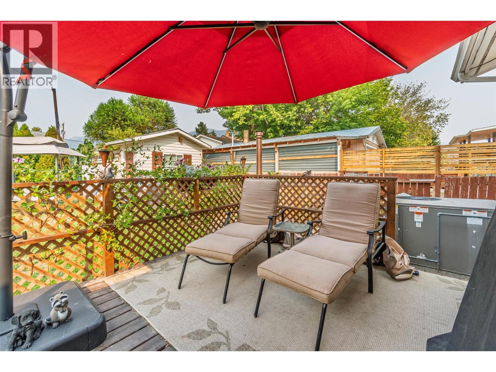 520 3Rd Avenue, Keremeos, BC - Outdoor With Deck Patio Veranda With Exterior