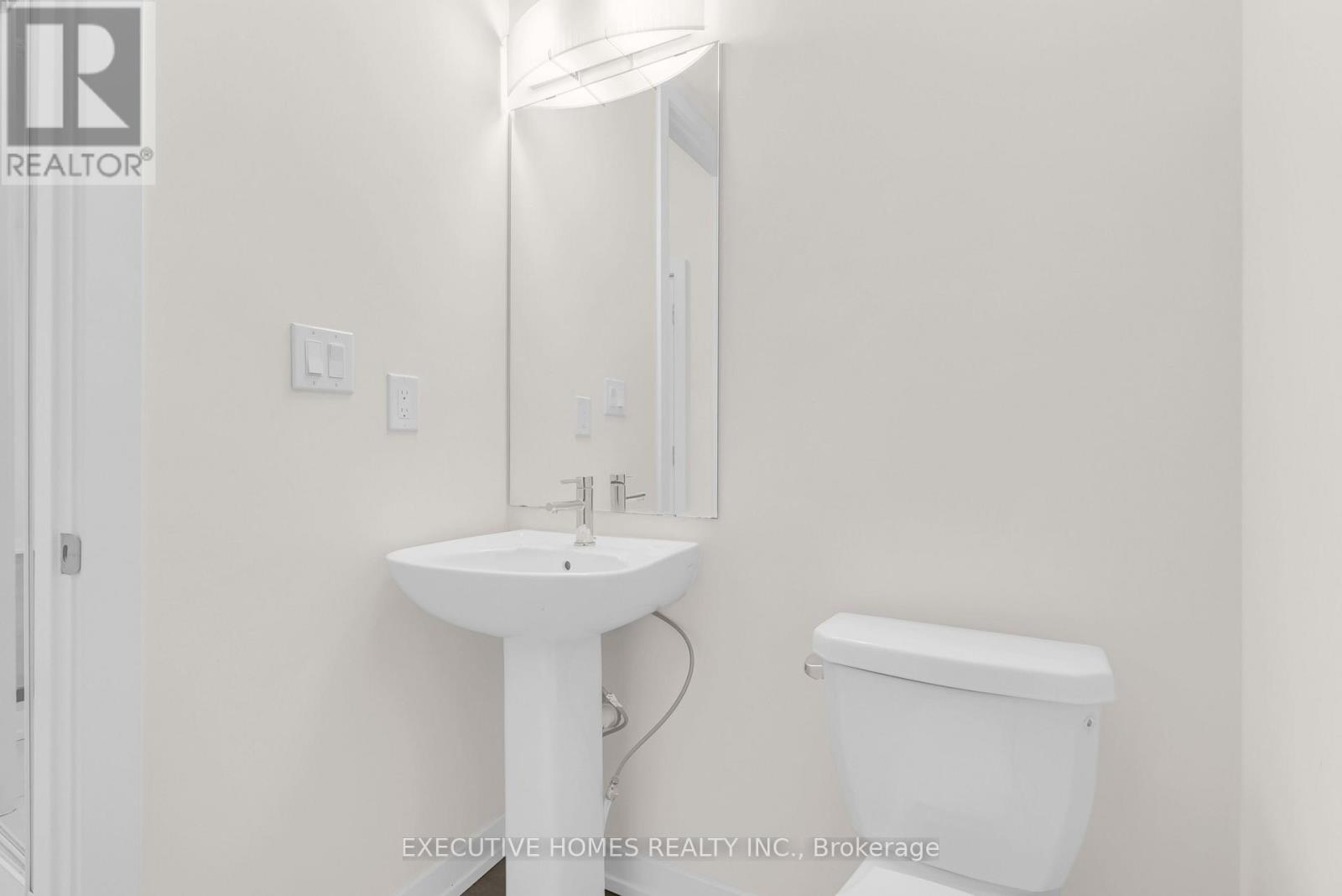 170 Lilac Circle, Haldimand, ON - Indoor Photo Showing Bathroom