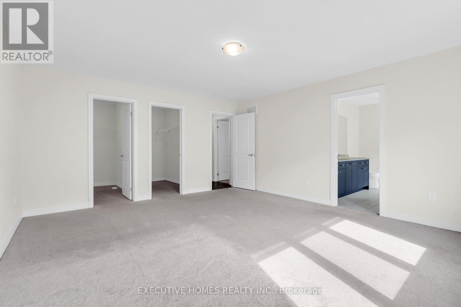 170 Lilac Circle, Haldimand, ON - Indoor Photo Showing Other Room