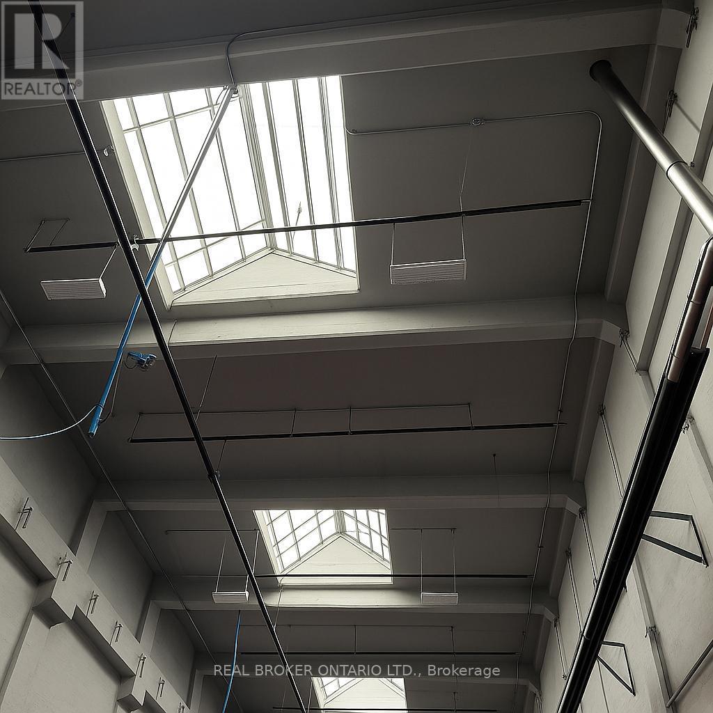 C7 - 4256 Carroll Avenue, Niagara Falls, ON