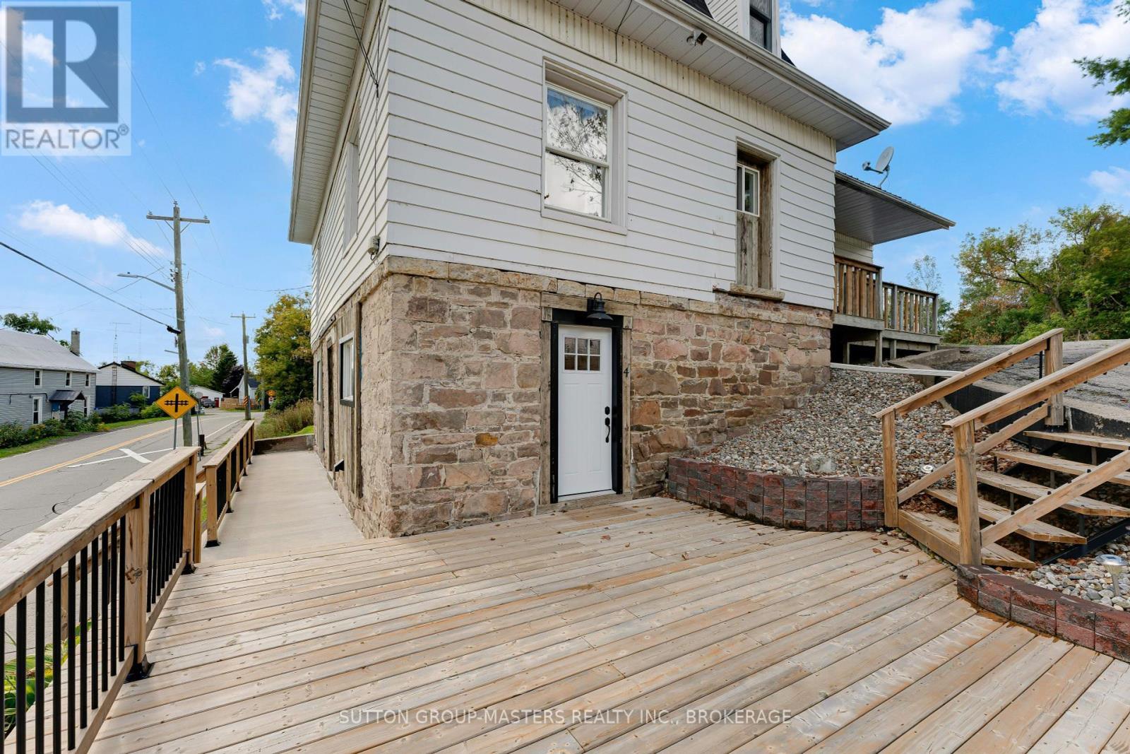 45 Quabbin Road, Front Of Yonge, ON - Outdoor With Deck Patio Veranda With Exterior