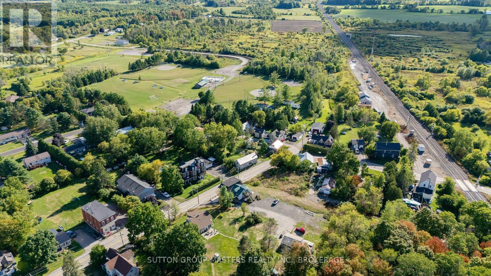 45 Quabbin Road, Front Of Yonge, ON - Outdoor With View