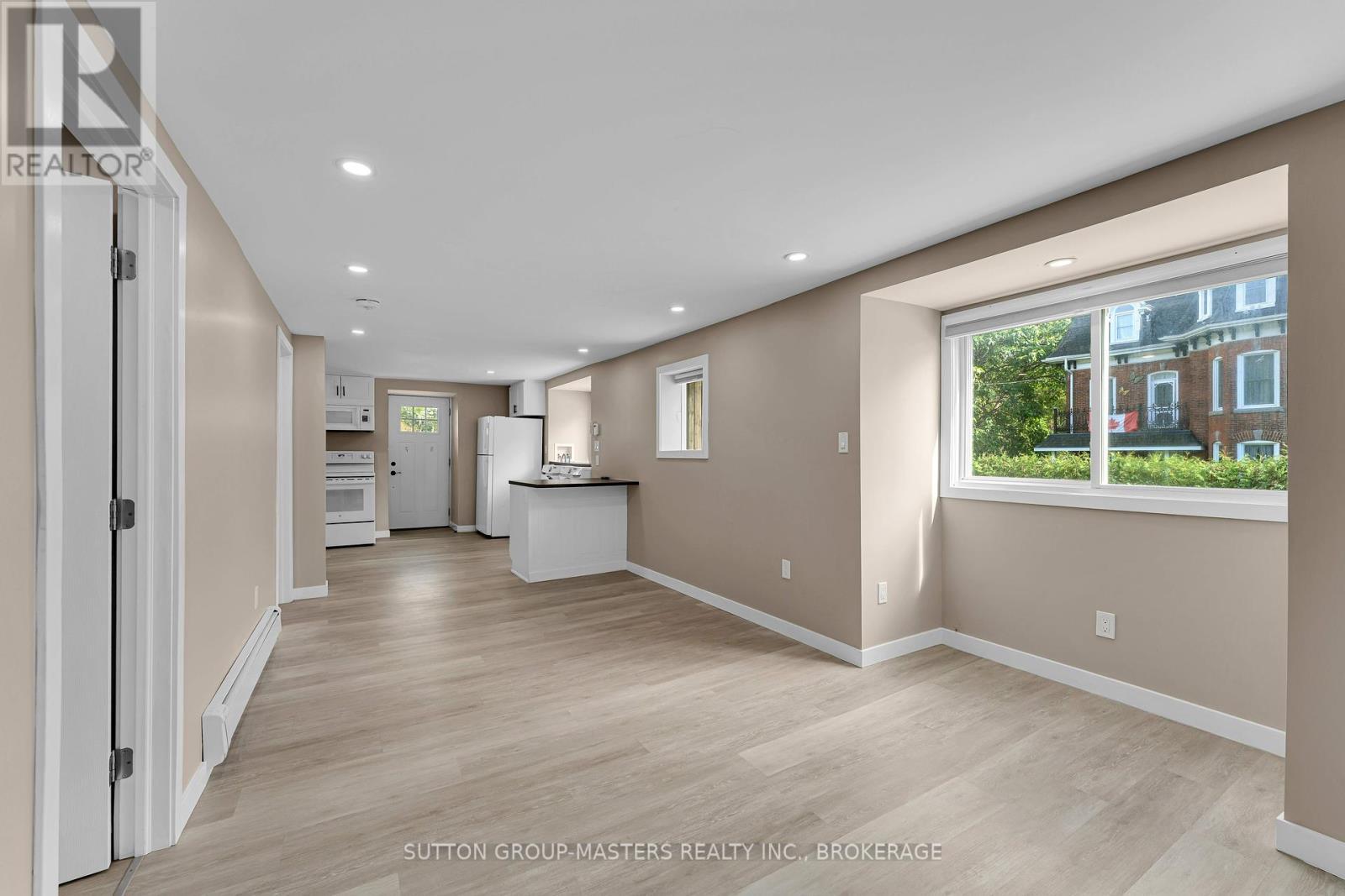 Unit 4 - 45 Quabbin Road, Front Of Yonge, ON - Indoor Photo Showing Other Room