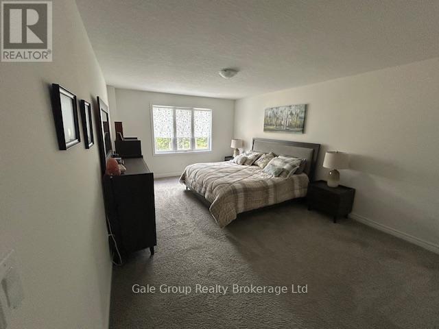 52 Seaton Crescent W, Tillsonburg, ON - Indoor Photo Showing Bedroom