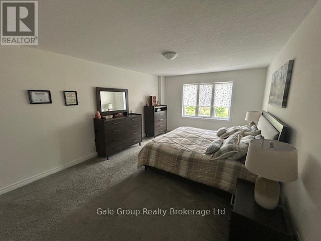 52 Seaton Crescent W, Tillsonburg, ON - Indoor Photo Showing Bedroom