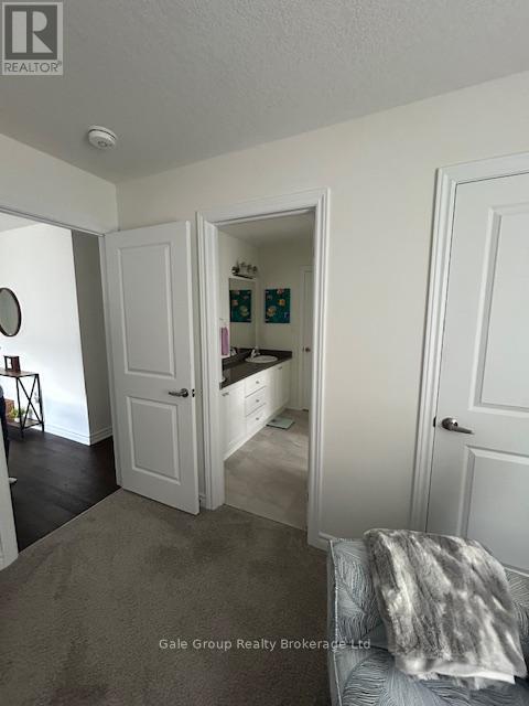 52 Seaton Crescent W, Tillsonburg, ON - Indoor Photo Showing Bedroom