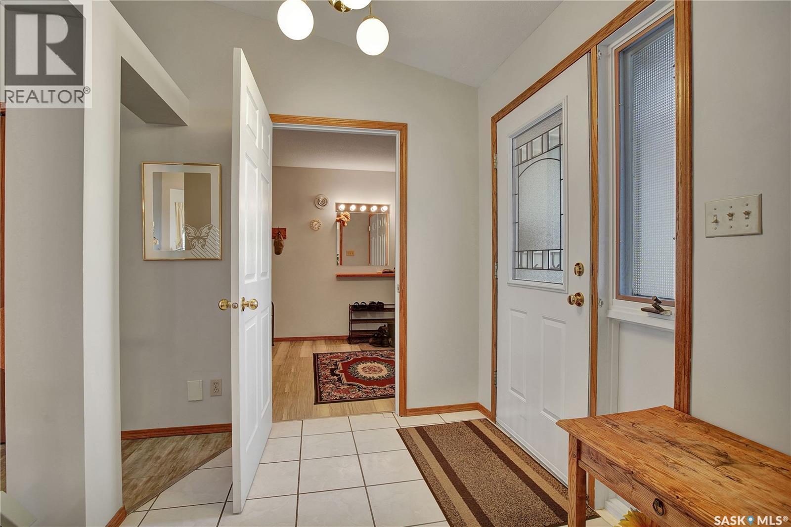 302 6Th Street, Hague, SK - Indoor Photo Showing Other Room