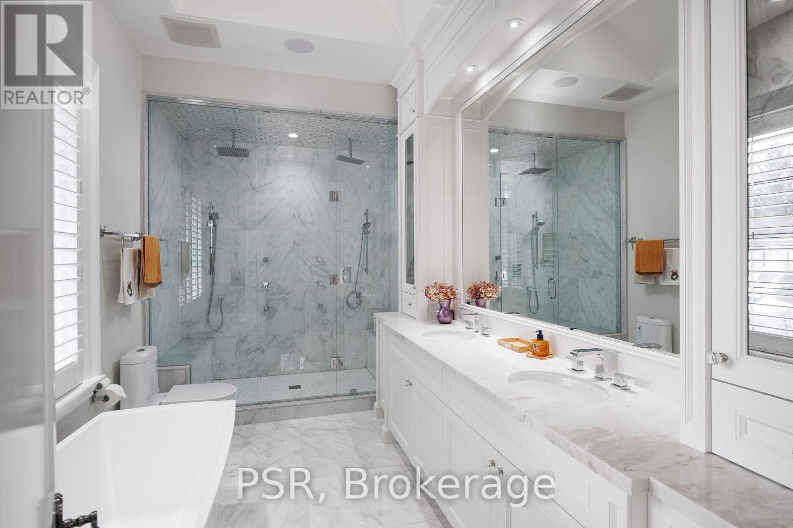 22 Ida Street, Markham, ON - Indoor Photo Showing Bathroom