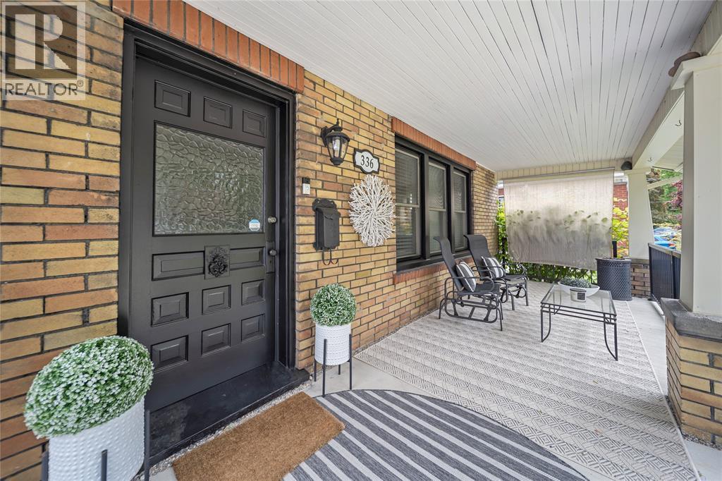 336 Blanche Street, Sarnia, ON - Outdoor With Deck Patio Veranda With Exterior