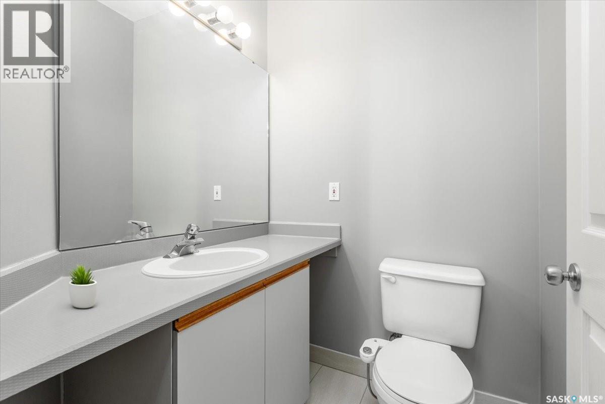 801 1867 Hamilton Street, Regina, SK - Indoor Photo Showing Bathroom