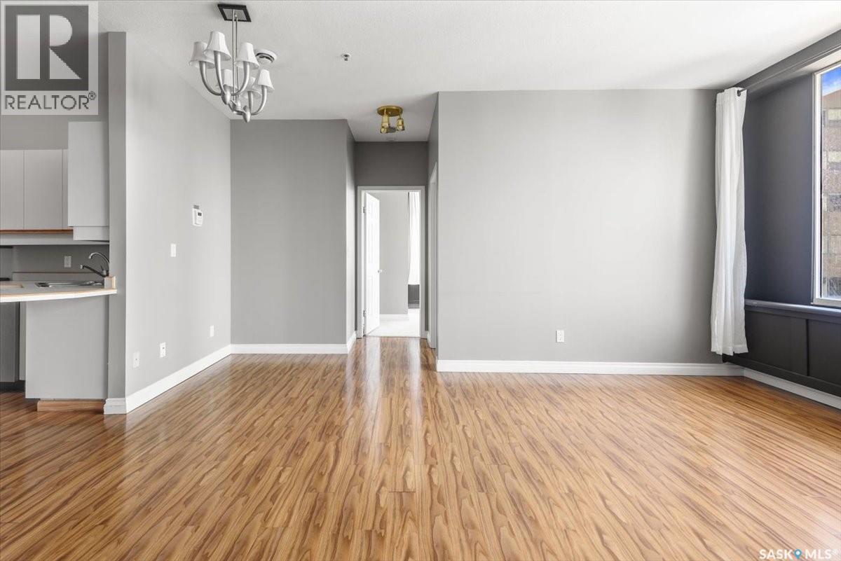 801 1867 Hamilton Street, Regina, SK - Indoor