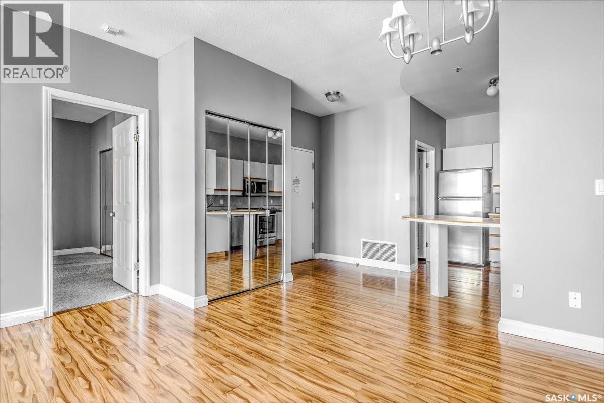 801 1867 Hamilton Street, Regina, SK - Indoor